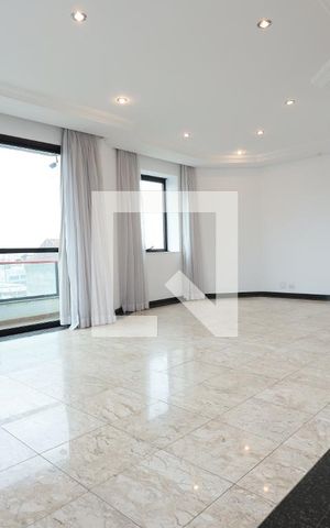 Apartamento para alugar com 220m², 3 quartos e 2 vagasSala