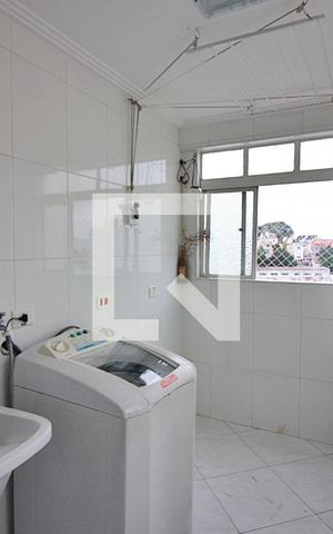 Apartamento para alugar com 80m², 2 quartos e 1 vagaÁrea de Serviço