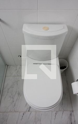Apartamento para alugar com 80m², 2 quartos e 1 vagaBanheiro do Quarto 2 - Suíte