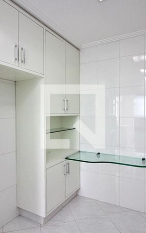 Apartamento para alugar com 80m², 2 quartos e 1 vagaCozinha