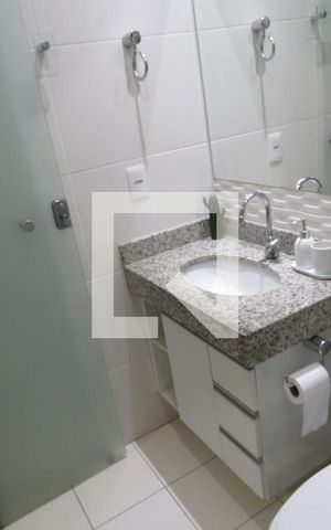 Apartamento para alugar com 62m², 2 quartos e 2 vagasBanheiro da Suíte