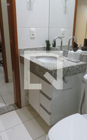 Apartamento para alugar com 62m², 2 quartos e 2 vagasBanheiro