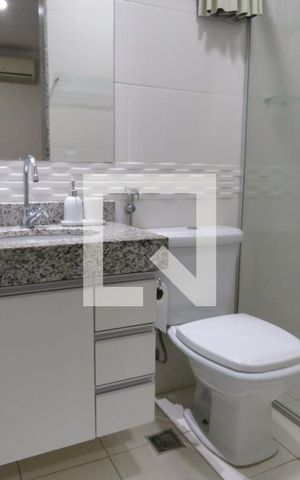 Apartamento para alugar com 62m², 2 quartos e 2 vagasBanheiro da Suíte