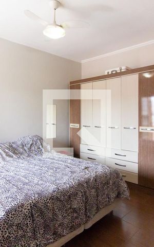 Casa à venda com 212m², 2 quartos e 1 vaga Casa à venda com 212m², 2 quartos e 1 vagaSuíte 02