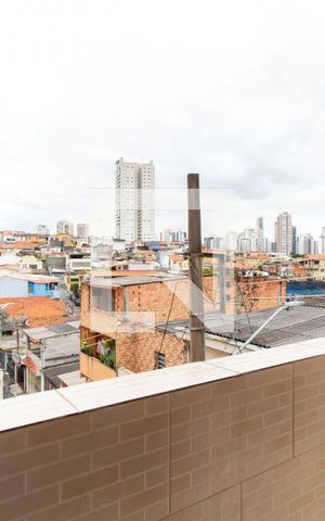 Casa à venda com 212m², 2 quartos e 1 vaga Casa à venda com 212m², 2 quartos e 1 vagaVaranda da Suíte 02