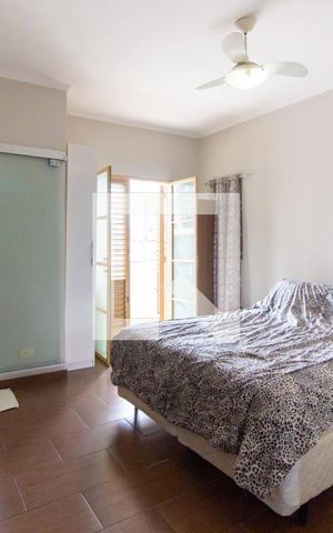 Casa à venda com 212m², 2 quartos e 1 vaga Casa à venda com 212m², 2 quartos e 1 vagaSuíte 02