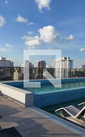 Studio à venda com 27m², 1 quarto e sem vaga Studio à venda com 27m², 1 quarto e sem vagaÁrea comum - Piscina