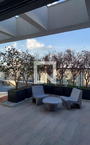 Studio à venda com 27m², 1 quarto e sem vaga Studio à venda com 27m², 1 quarto e sem vagaRooftop