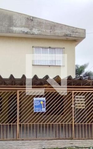 Casa à venda com 240m², 5 quartos e 4 vagasFachada