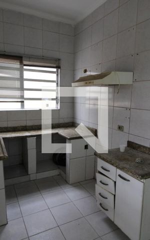 Casa à venda com 240m², 5 quartos e 4 vagasCozinha