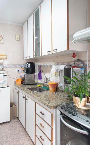Apartamento para alugar com 80m², 3 quartos e 3 vagas Apartamento para alugar com 80m², 3 quartos e 3 vagasCozinha