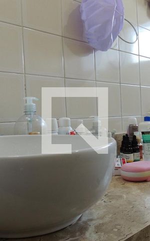 Apartamento à venda com 57m², 2 quartos e 1 vagaBanheiro Social