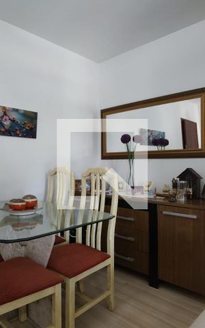 Apartamento à venda com 57m², 2 quartos e 1 vaga Apartamento à venda com 57m², 2 quartos e 1 vagaSala