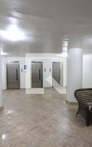 Apartamento à venda com 73m², 3 quartos e 1 vaga Apartamento à venda com 73m², 3 quartos e 1 vagaHall de entrada