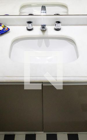 Apartamento à venda com 89m², 2 quartos e 1 vagaBanheiro