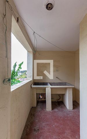 Casa à venda com 150m², 5 quartos e 1 vaga Casa à venda com 150m², 5 quartos e 1 vagaÁrea de Serviço casa 4