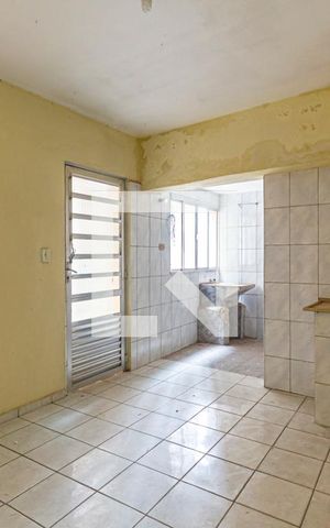 Casa à venda com 150m², 5 quartos e 1 vaga Casa à venda com 150m², 5 quartos e 1 vagaCozinha casa 2