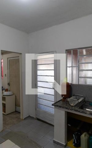 Casa à venda com 450m², 5 quartos e 3 vagas Casa à venda com 450m², 5 quartos e 3 vagasCozinha da Casa 02