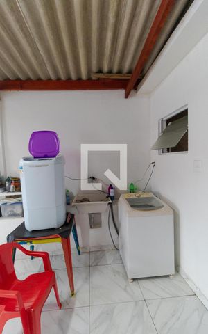 Casa à venda com 450m², 5 quartos e 3 vagas Casa à venda com 450m², 5 quartos e 3 vagasÁrea de Serviço
