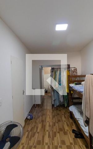 Casa à venda com 450m², 5 quartos e 3 vagas Casa à venda com 450m², 5 quartos e 3 vagasSuíte
