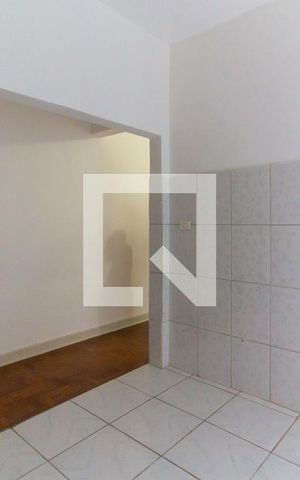 Apartamento à venda com 50m², 1 quarto e sem vaga Apartamento à venda com 50m², 1 quarto e sem vagaCozinha