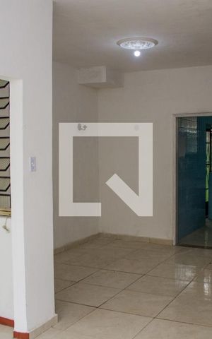 Casa de condomínio para alugar com 100m², 2 quartos e sem vagaSala