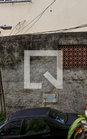Casa de condomínio para alugar com 100m², 2 quartos e sem vagaSala - Janela