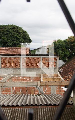 Casa de condomínio para alugar com 100m², 2 quartos e sem vagaQuarto 02 - Janela