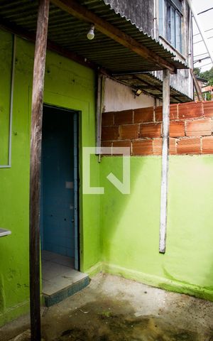 Casa de condomínio para alugar com 100m², 2 quartos e sem vagaÁrea de Serviço