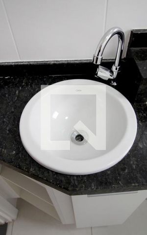 Apartamento para alugar com 52m², 2 quartos e 1 vagaBanheiro