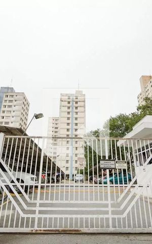 Apartamento à venda com 60m², 2 quartos e 1 vaga Apartamento à venda com 60m², 2 quartos e 1 vagaFachada