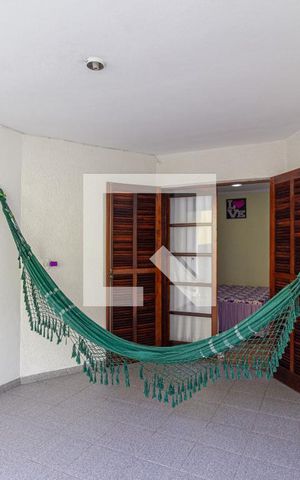 Casa à venda com 140m², 2 quartos e 2 vagasSacada
