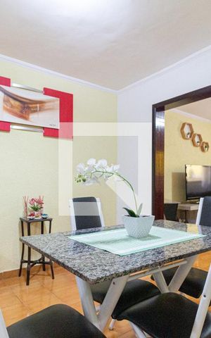 Casa à venda com 140m², 2 quartos e 2 vagasSala de jantar
