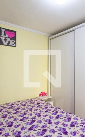 Casa à venda com 140m², 2 quartos e 2 vagasSuíte 2