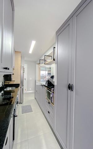 Apartamento à venda com 77m², 2 quartos e 1 vagaCozinha
