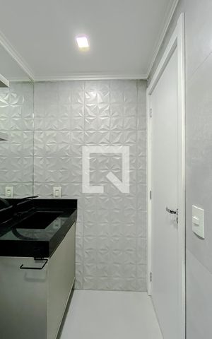 Apartamento à venda com 77m², 2 quartos e 1 vagaBanheiro