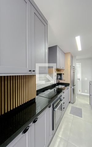 Apartamento à venda com 77m², 2 quartos e 1 vagaCozinha