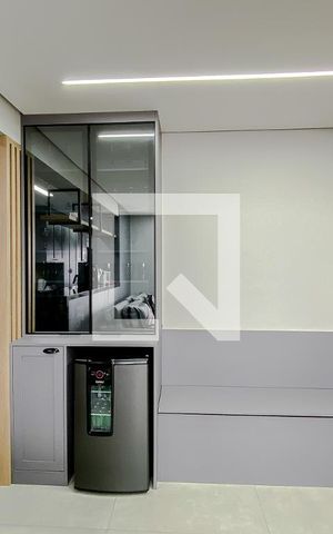 Apartamento à venda com 77m², 2 quartos e 1 vagaSala
