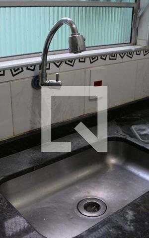 Casa para alugar com 73m², 2 quartos e sem vagaCozinha
