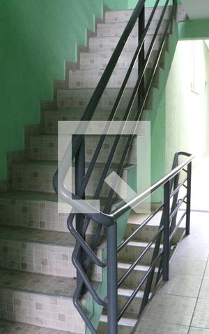 Casa para alugar com 73m², 2 quartos e sem vagaÁrea comum