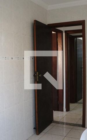 Casa para alugar com 73m², 2 quartos e sem vagaÁrea de Serviço