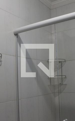 Casa para alugar com 73m², 2 quartos e sem vagaBanheiro