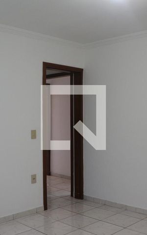 Casa para alugar com 73m², 2 quartos e sem vagaSala