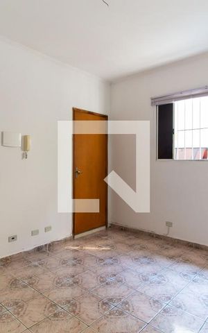 Apartamento para alugar com 25m², 0 quarto e sem vaga Apartamento para alugar com 25m², 0 quarto e sem vagaSala/Quarto