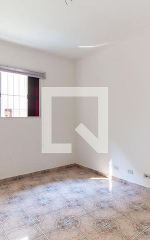 Apartamento para alugar com 25m², 0 quarto e sem vaga Apartamento para alugar com 25m², 0 quarto e sem vagaSala/Quarto