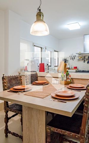 Apartamento à venda com 204m², 3 quartos e 1 vagaCozinha