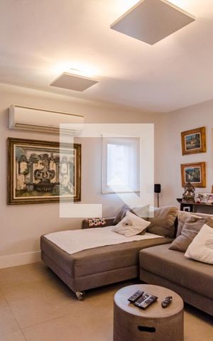 Apartamento à venda com 204m², 3 quartos e 1 vagaSala