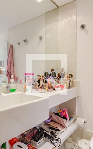 Apartamento à venda com 204m², 3 quartos e 1 vagaBanheiro da suíte 3