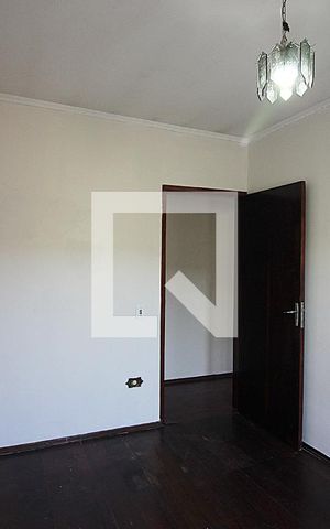 Casa à venda com 193m², 3 quartos e 1 vagaQuarto 2