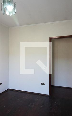 Casa à venda com 193m², 3 quartos e 1 vagaQuarto 2